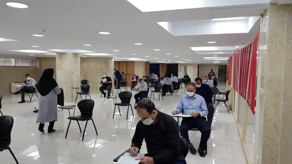 بازدید مدیرعامل بیمه ایران از فرایند آزمون سراسری شایستگی کارکنان