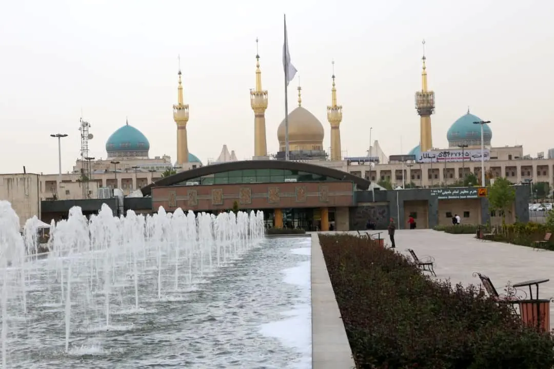 خدمات رسانی شرکت بهره برداری متروی تهران به مناسبت برگزاری مراسم میهمانی لاله‌ها
