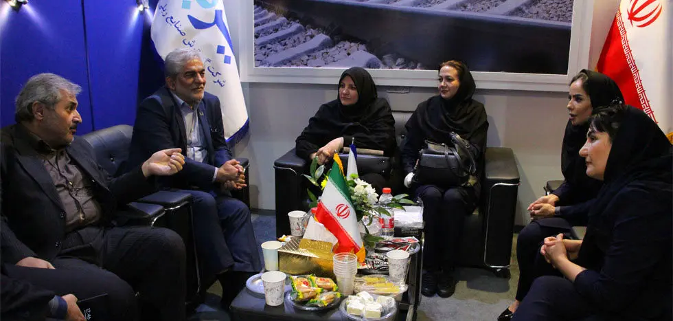 بازارافزایی در مسیر اوج بیمه رازی

