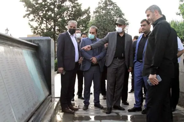 بازدید عضو شورا و 2 تن از معاونان شهردار تهران از پروژه احداث ساختمان خانه شهر