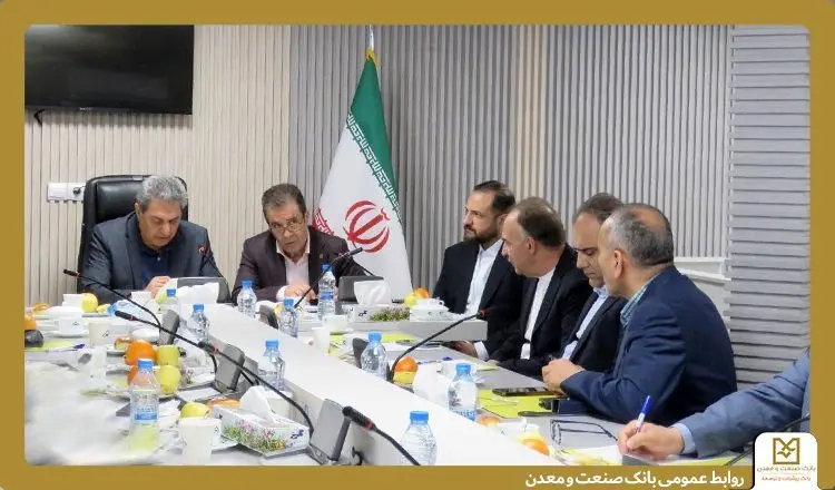 آغاز فصل جدید همکاری میان بانک صنعت و معدن و خانه صمت خراسان رضوی