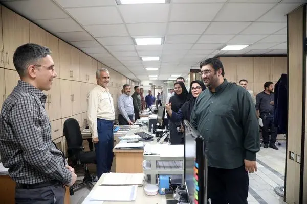 دیدار صمیمانه شهردار جدید منطقه ١۵ با کارکنان شهرداری