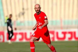 صدور ابلاغیه کمیته اخلاق برای بازیکن تراکتور