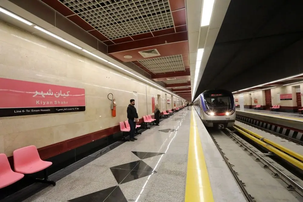 پذیرش مسافر از ایستگاه متروی کیان شهر آغاز شد
