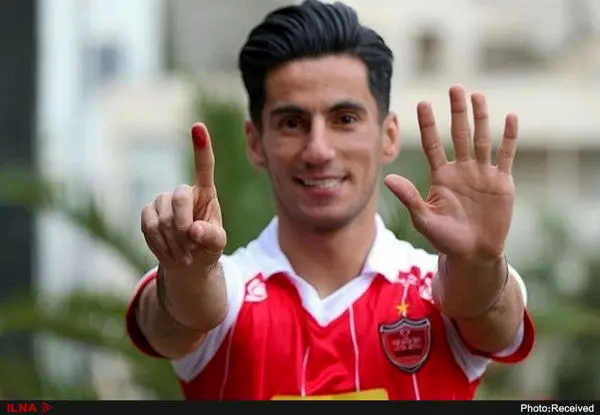 قهرمانی‌ پرسپولیس زیر سوال بردنی نیست/جام حذفی را هم می‌خواهیم