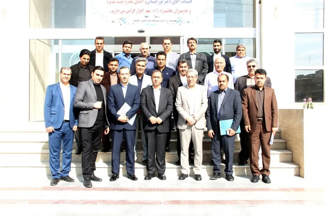 بازدید مدیرعامل از شعب شرکت در استان خوزستان
