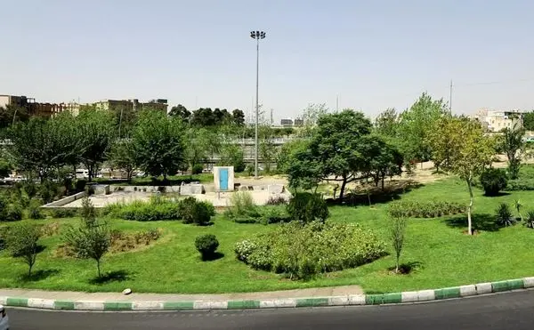 طراحی و احداث تصفیه خانه آب هزار متر مکعبی برای آبیاری فضای سبز در منطقه ۱۳ 