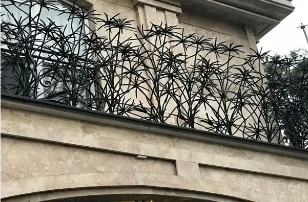 بهترین حفاظ دیوار برای دیوار حیاط و ویلا
