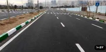 رنگ آمیزی جداول و المان های ترافیکی بلوار دانش

