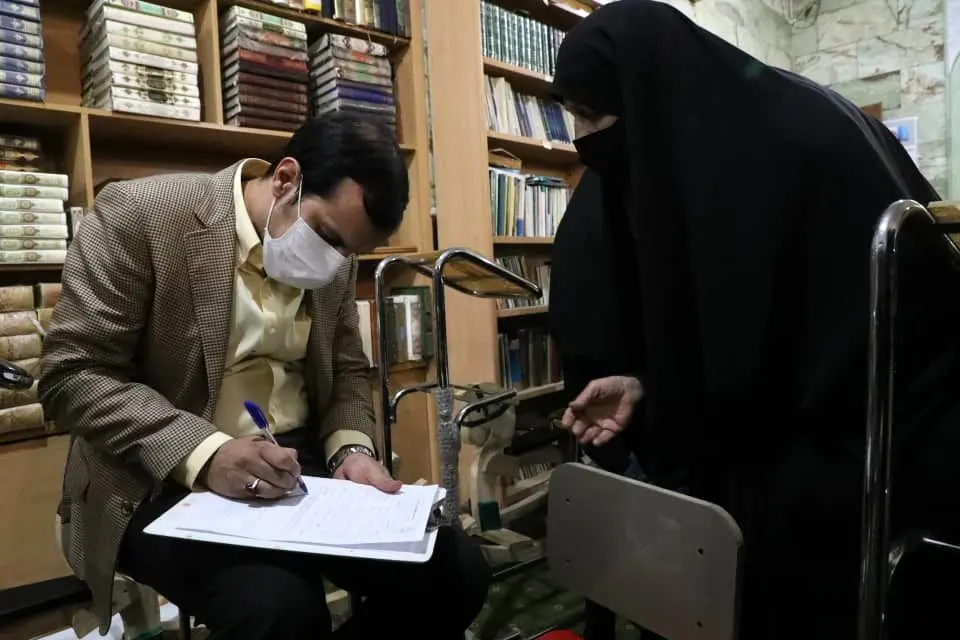 حضور شهردار منطقه ۱۳ در مساجد برای پیگیری مشکلات مردمی