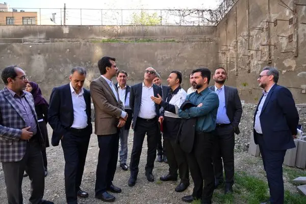 تعیین تکلیف گود اژدری در محله جماران