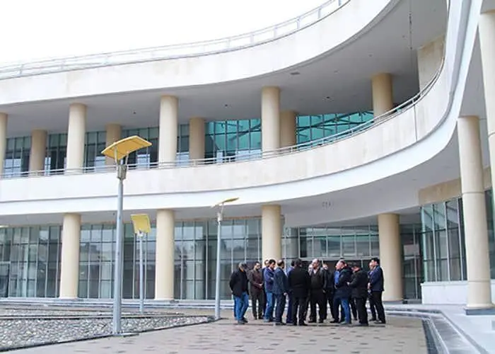 تلاش برای بهره برداری از مجموعه فرهنگی رازی همزمان با ایام الله دهه فجر

