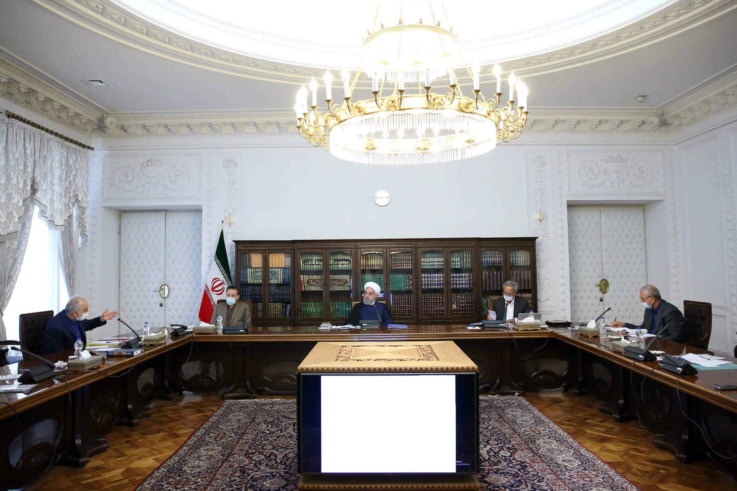 شرکت های سرمایه گذاری به دارندگان سهام گزارش دهند