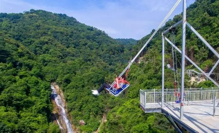 هیجان انگیزترین تاب دنیا + عکس