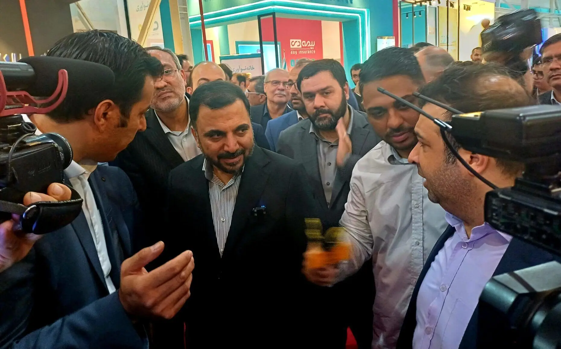 نخستین روز نمایشگاه الکامپ از نگاه دوربین

