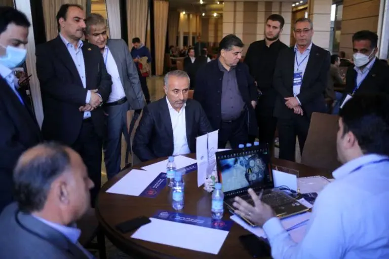 دیدار بی واسطه ی مدیرعامل شرکت پتروشیمی بندرامام با شرکت‌های دانش‌بنیان