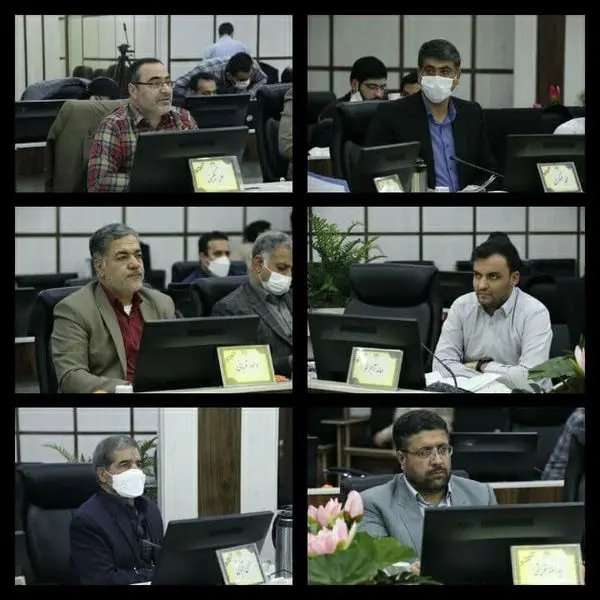 اعضای شورای اسلامی شهر اراک در سی اومین جلسه صحن علنی