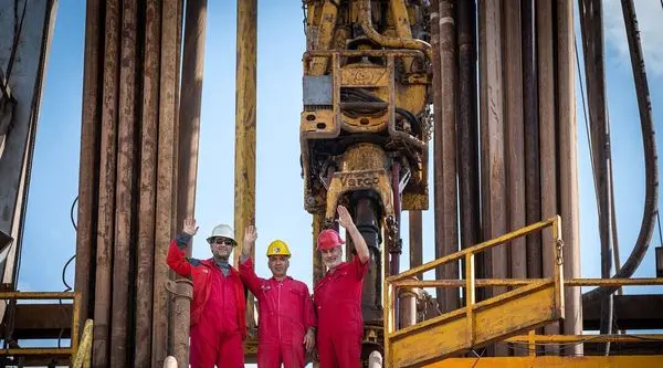 صنعت نفت ایران؛ روایتی از ایستادگی و پیشرفت