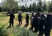 توزیع 3 هزار شاخه گل بریده در بین دانش آموزان در طرح استقبال از مهر منطقه 19