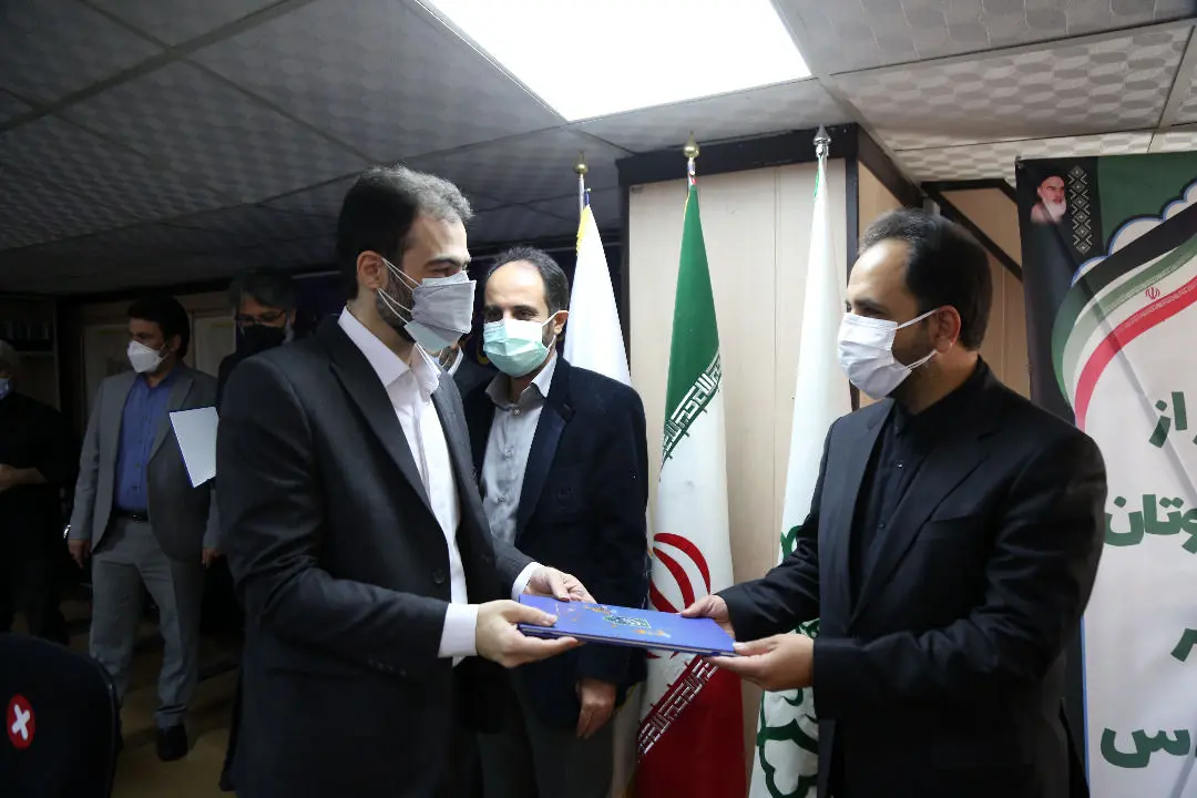 نقش ایثارگران، همچون حماسه‌سازان اربعین، روایت‌گری است

