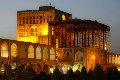 
چهار گوشه نقش جهان
