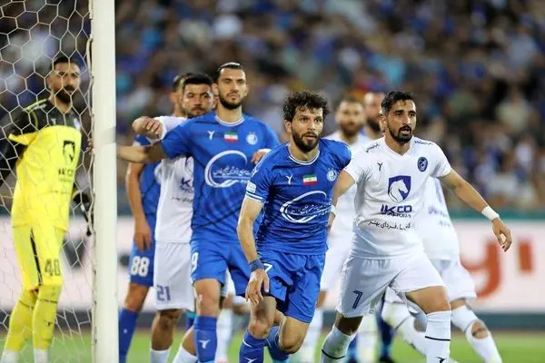 استقلال در پی خروج از بحران/ سپاهان طعم پیروزی را می‌چشد؟