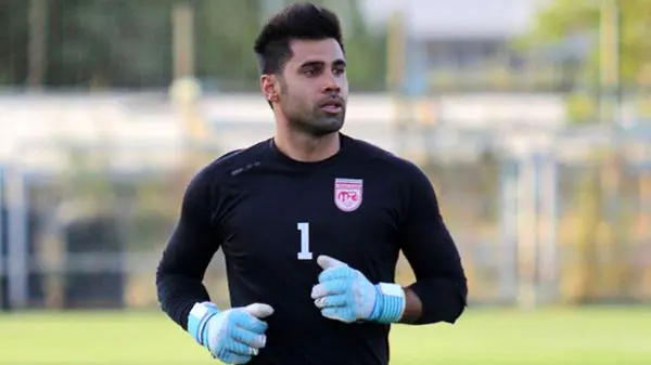 جریمه نقدی و توبیخ کتبی برای دروازه بان تراکتور