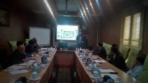 اولین جلسه کارگروه مطالعات و توسعه صنایع پاییندستی و میاندستی مرتبط با شرکتهای پتروشیمی ماهشهر برگزار شد