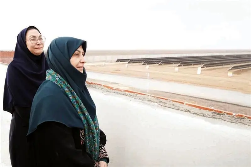 نیروگاه خورشیدی فولاد مبارکه رویکرددولت چهاردهم به ناترازی انرژی و حفظ محیط‌زیست  است 