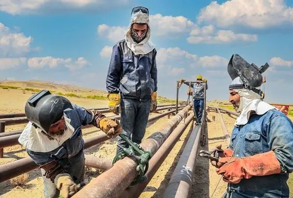 بیش از ۸۰۰۰ نیروی عملیاتی مناطق نفتخیز جنوب بر علیه کرونا واکسینه میشوند