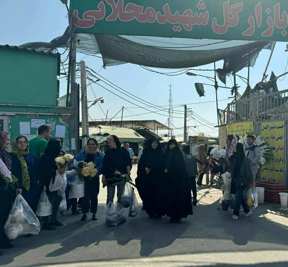 برگزاری تور تفریحی و علمی بازدید از بازار گل شهید محلاتی برای شهروندان منطقه ۲۲


