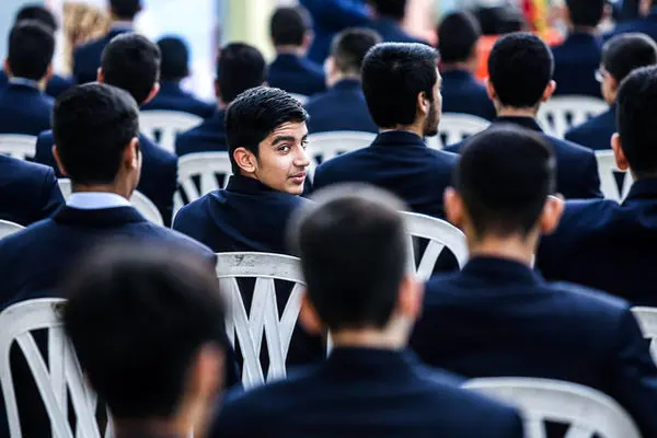 دانشآموزان و طلاب «با استعداد» بدون کنکور معلم میشوند