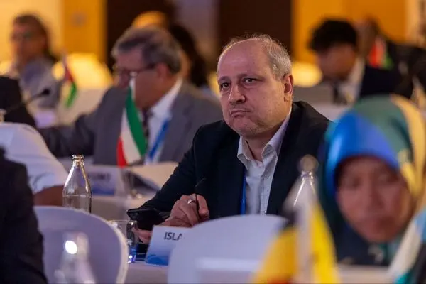 حضور منافهاشمی در نشست هماهنگی بازیهای داخل سالن آسیا و هنرهای رزمی