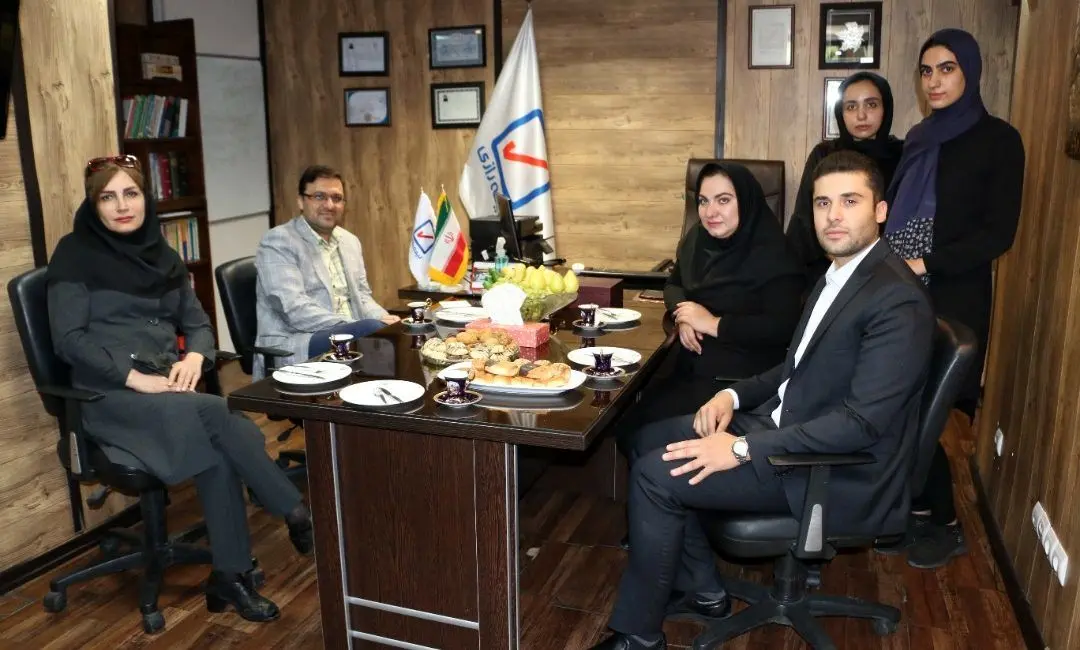 اولین نشست یکشنبه ها با نمایندگان برگزار شد
