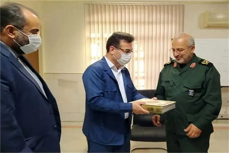 قدردانی رئیس کمیته امداد از فرمانده سپاه امام علی بن ابیطالب (ع)


