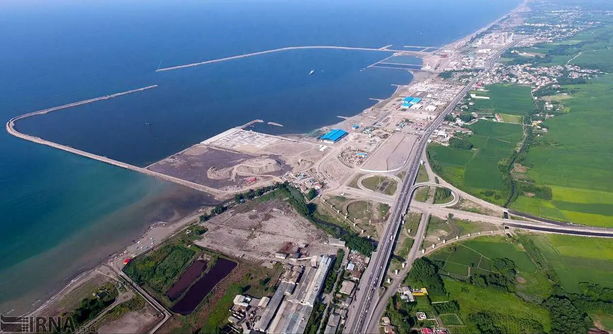 رشد ۲۵۰ درصدی تخلیه و بارگیری کالا در بندرکاسپین