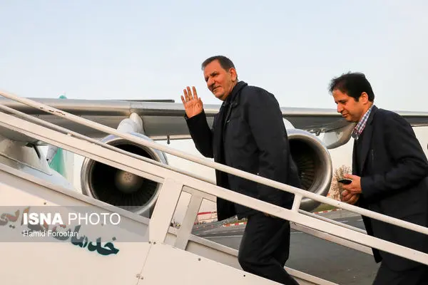 عکس/ هواپیمای جهانگیری در سفر به کرمانشاه