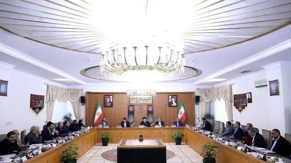 نسبت به تبیین اقدامات و فعالیت‌های دولت اهتمام بیشتری داشته باشید

