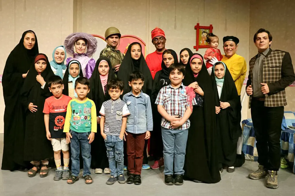 مهمانان ویژه نمایش «یک دختر یک سرباز» در بیستمین شب اجراء