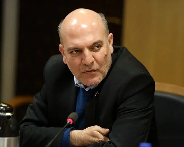 مرمت و بازسازی نقاشی‌های دیواری جداره‌های مرکز تهران 