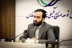 هنوز در صنعت پتروشیمی خام‌فروشیم