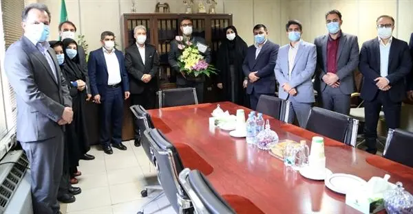 قدردانی از همکاران پژوهشگر بانک کشاورزی به مناسبت هفته پژوهش
