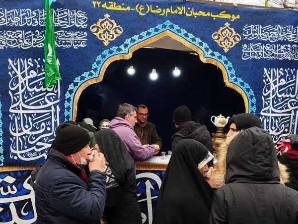 برپایی موکب های پذیرایی و فرهنگی منطقه ۲۲ در نیمه شعبان

