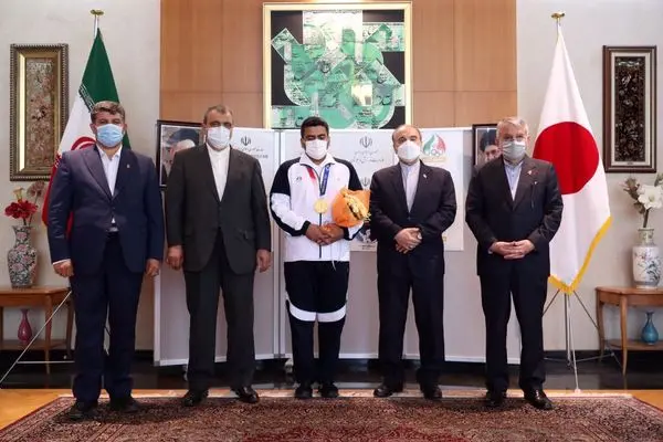 سفیر ایران از نخستین مدال آور طلایی ایران قدردانی کرد