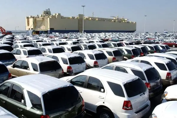 ثبات قیمت، راه خروج بازار خودرو از رکود است