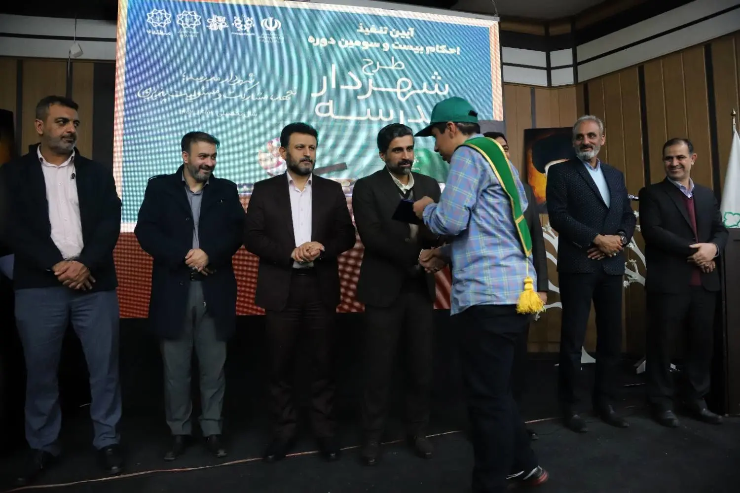 از  توسعه سرانه فرهنگی تا کیفیت مدیریت شهر با مشارکت نوجوانان

