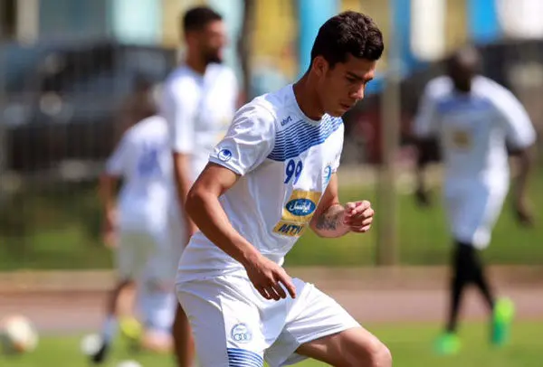 امیدوارم انتظارات هواداران استقلال را برآورده کنیم/ استراماچونی به بازیکنان جوان بها می‌دهد