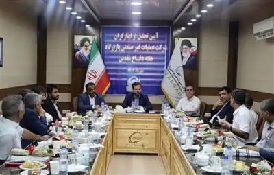جهادگران صنعت، پویندگان راه دفاع مقدسند 

