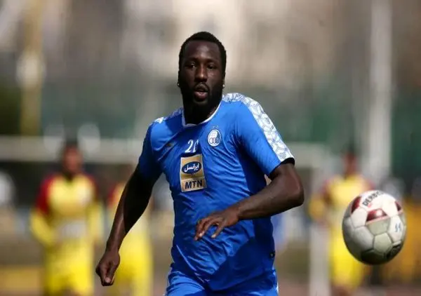 ایسما: پرسپولیس امتیاز از دست میدهد/ شب و روز به قهرمانی استقلال فکر میکنم