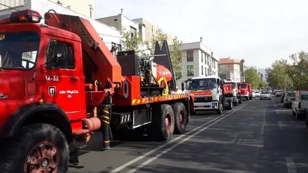  ضد عفونی محور های پر تردد منطقه ۱۳ با حدود ۵۰ هزار لیتر مواد بهداشتی

